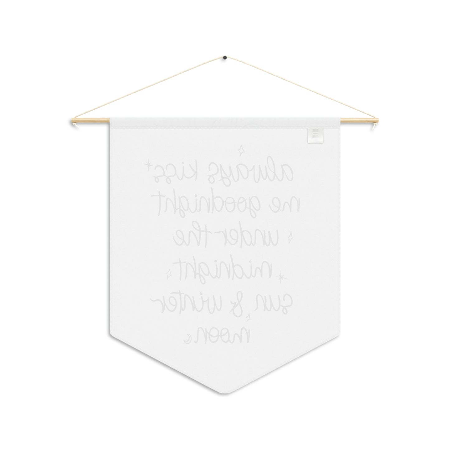 Kiss me goodnight wall hanger